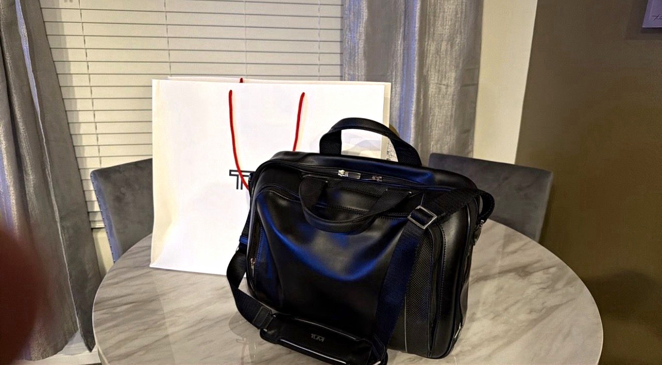 Tumi Arrive Sadler Briefcase