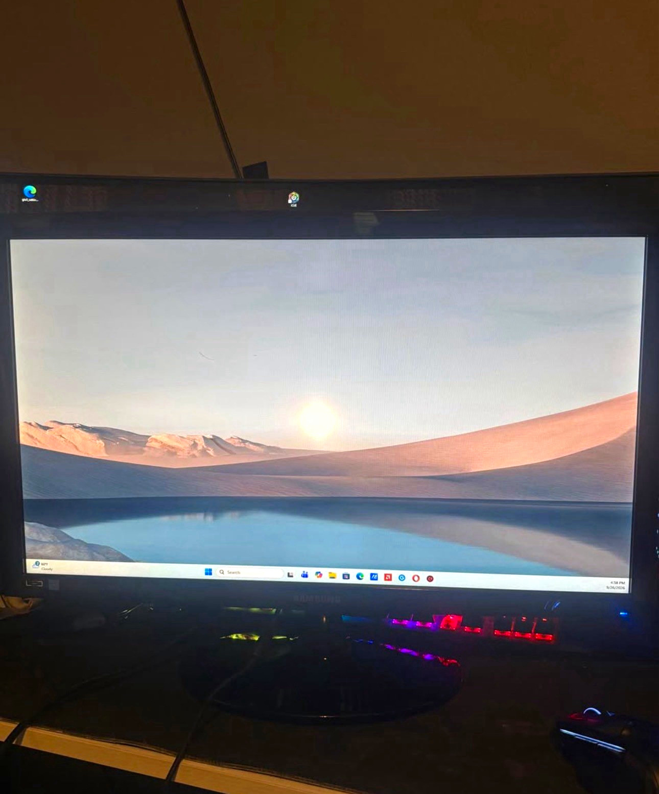 Samsung SyncMaster S24B300EL 24” monitor. 60Hz.