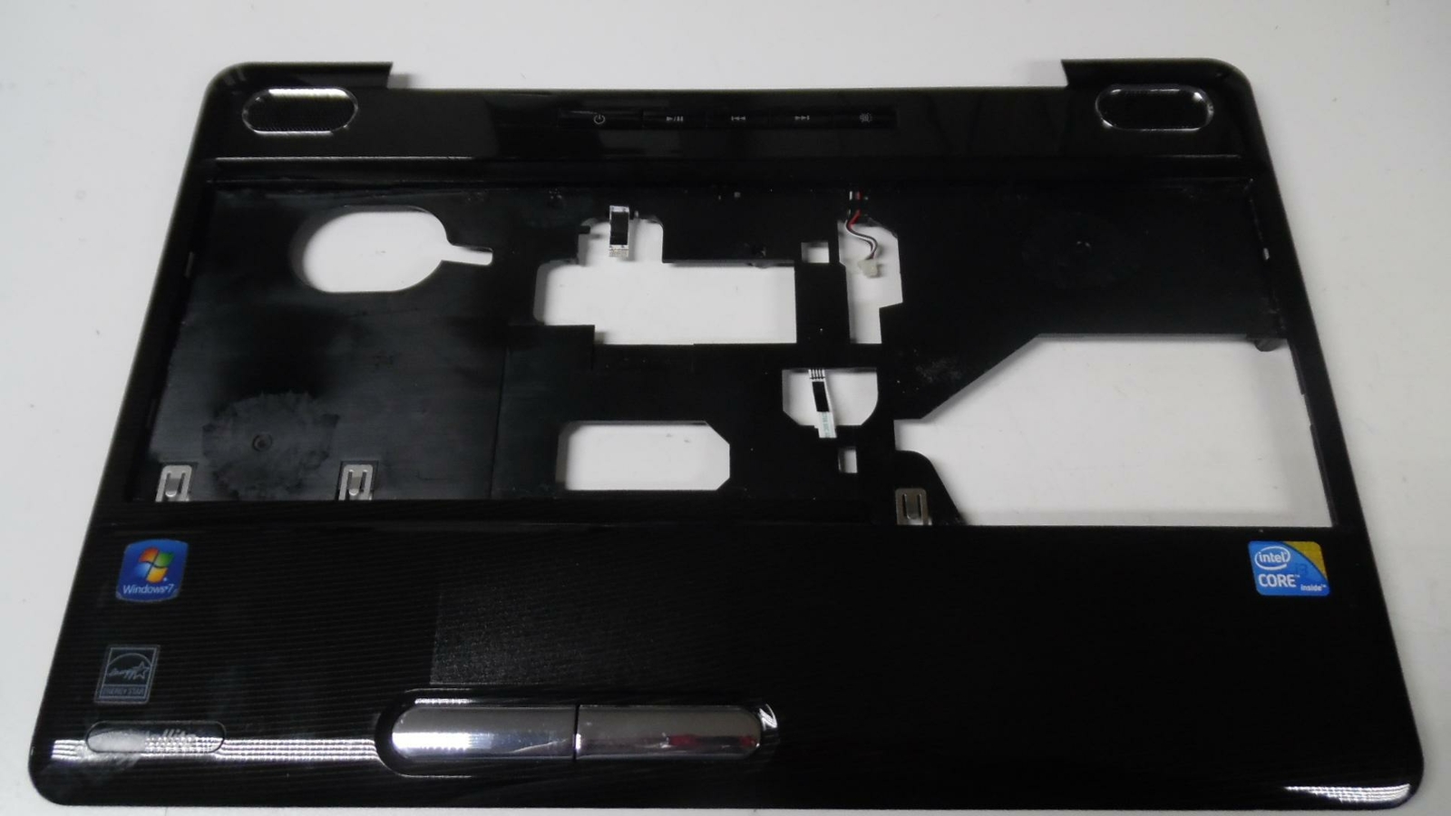 -Toshiba Satellite S505-GS5035 15.6" Palmrest w/Touchpad - V000181150 - Tested-