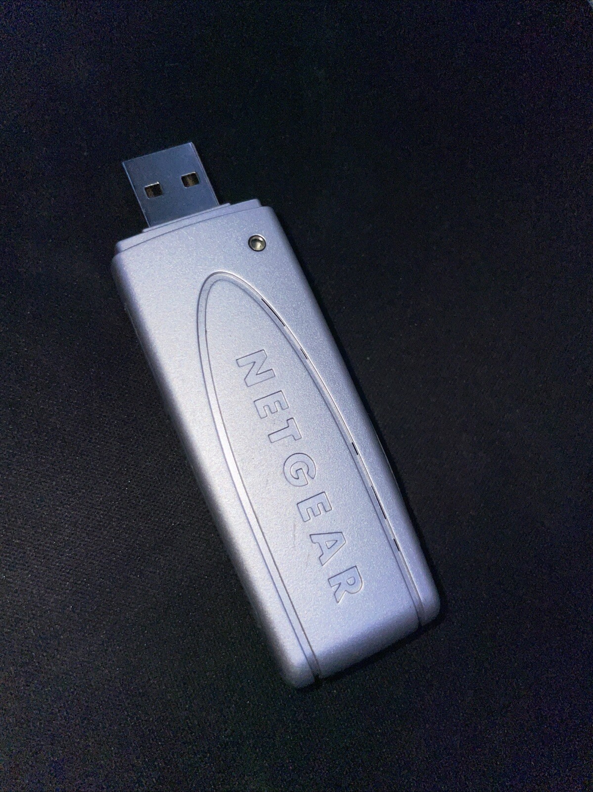 NETGEAR WG111 (606449036657) Wireless USB Adapter Silver 
