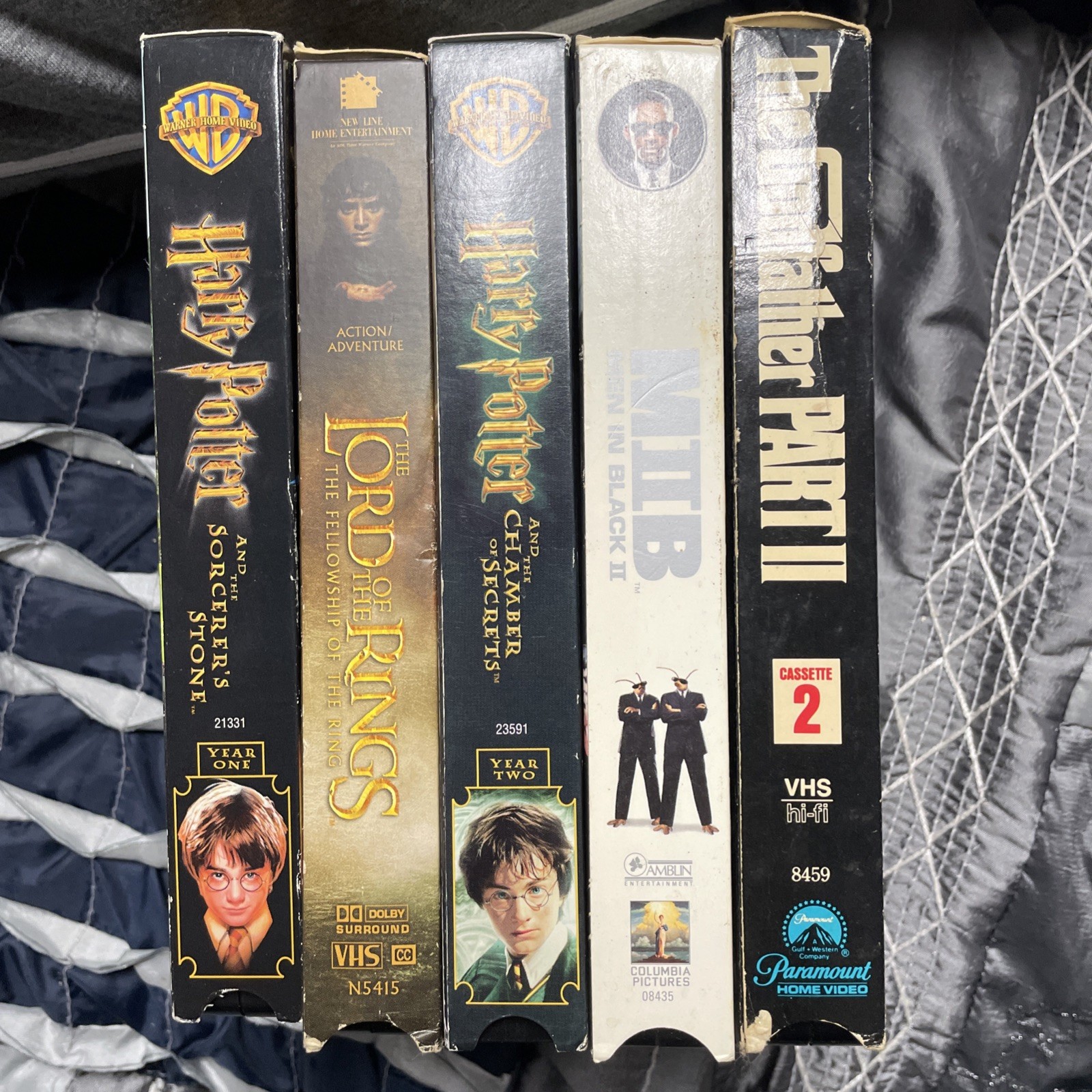 VHS Bundle Sylvania VHS VCR Combo ZV450SL8 with 5 movies HARRY POTTER MIB