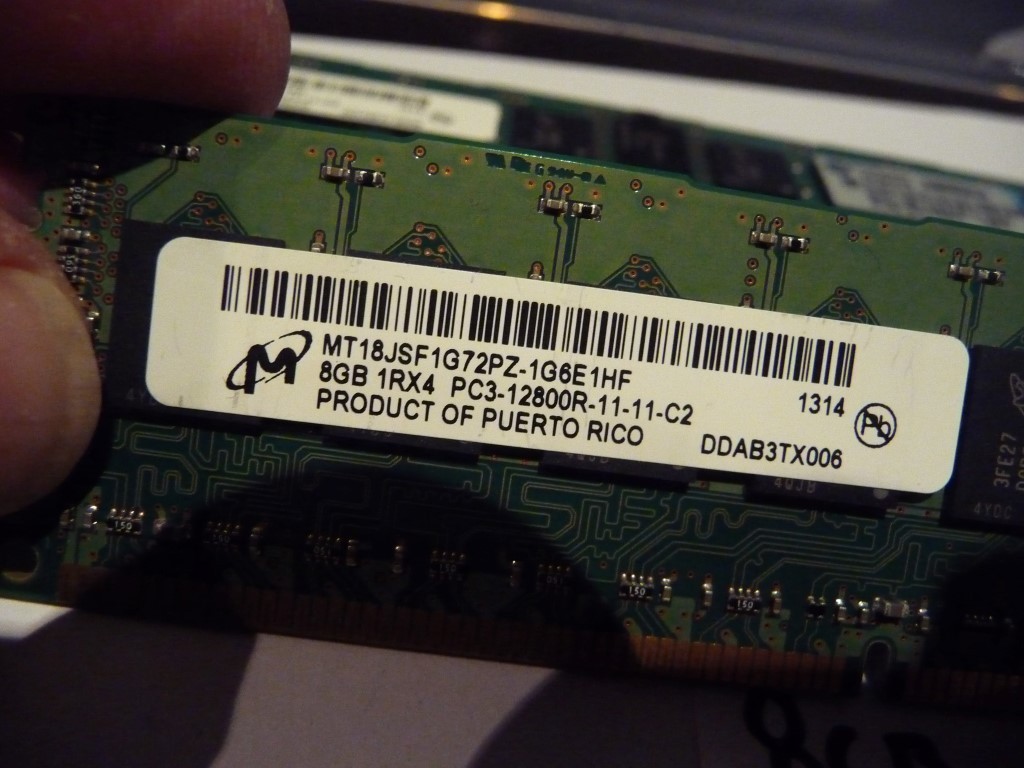 AU SELLER HP MICRON 8GB 1RX4 PC3-12800R ECC 647651-081 SERVER RAM - TESTED 1314