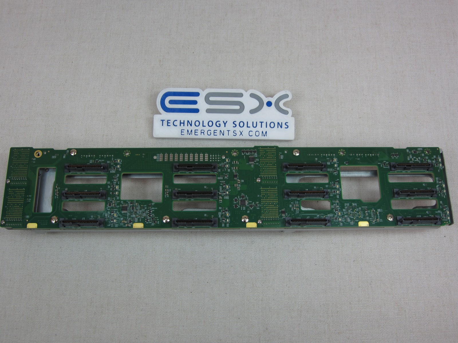 Nutanix BPN-SAS3-827BHQ-N3-NI22 Supermicro 2U 12x 3.5" SAS/SATA Backplane