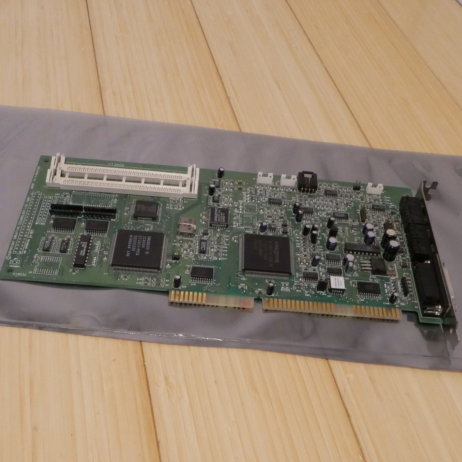 Vintage Creative Labs CT3600 Sound Blaster 32 ISA Sound Card - Tested 06