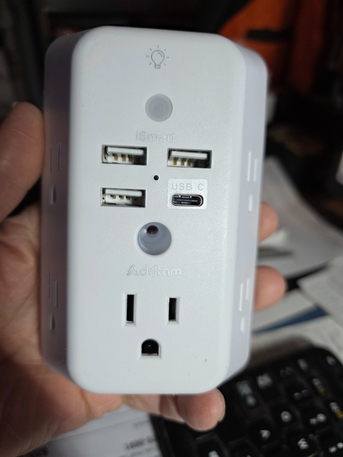 Addtam AD45C Surge Protector Outlet Extender Night Light 5-Outlet 4 USB White