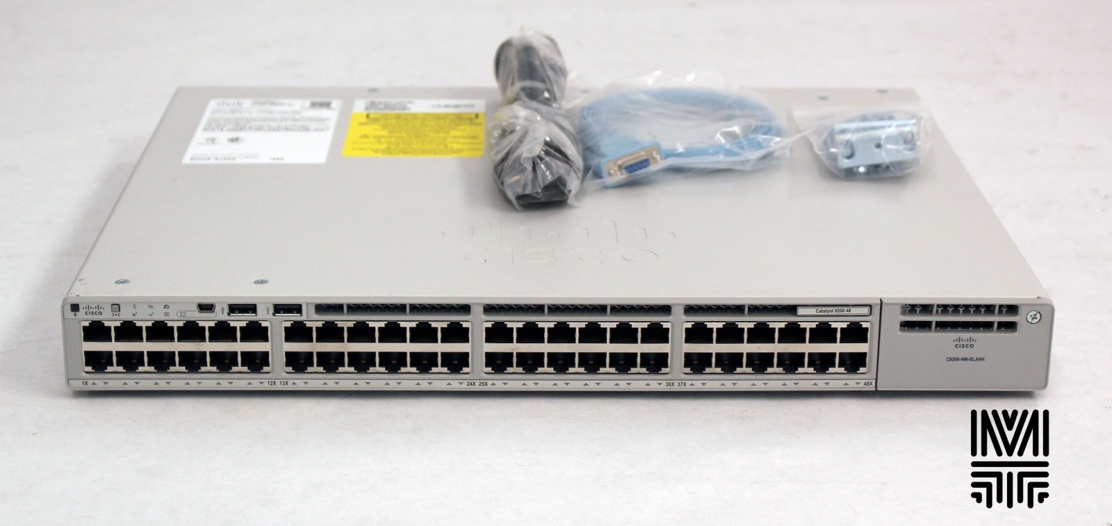 Cisco C9200-48T-E Catalyst 9200 48-port Data Switch, Network Essentials