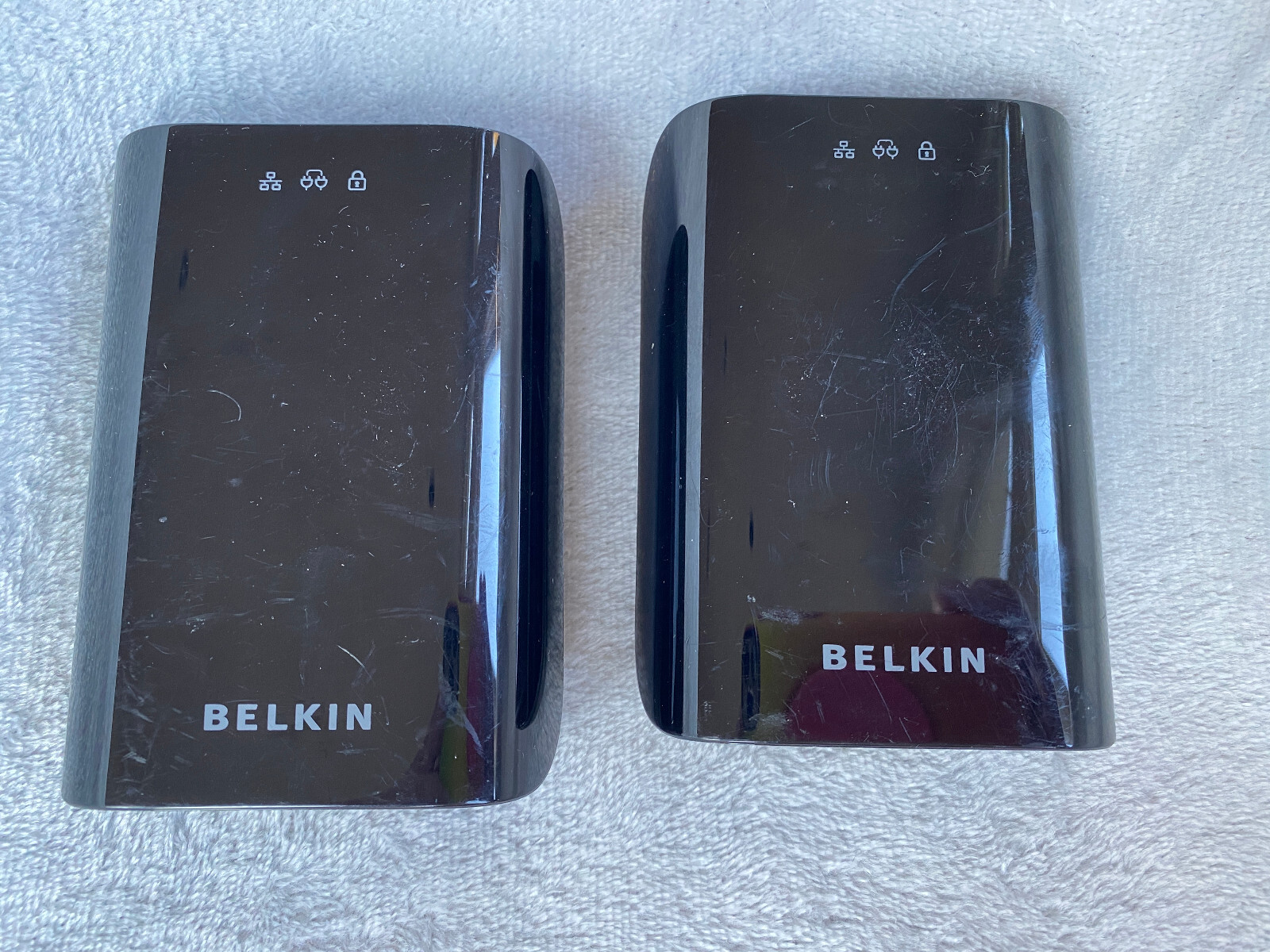 Lot of 2 Belkin F5D4076-S v1 Powerline Gigabit Adapters