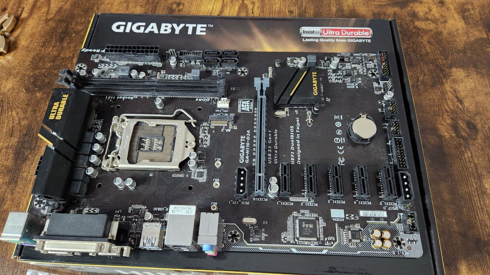 GIGABYTE GA-H110-D3A LGA 1151 socket INTEL ATX Motherboard ddr4 6 PCIe * Parts