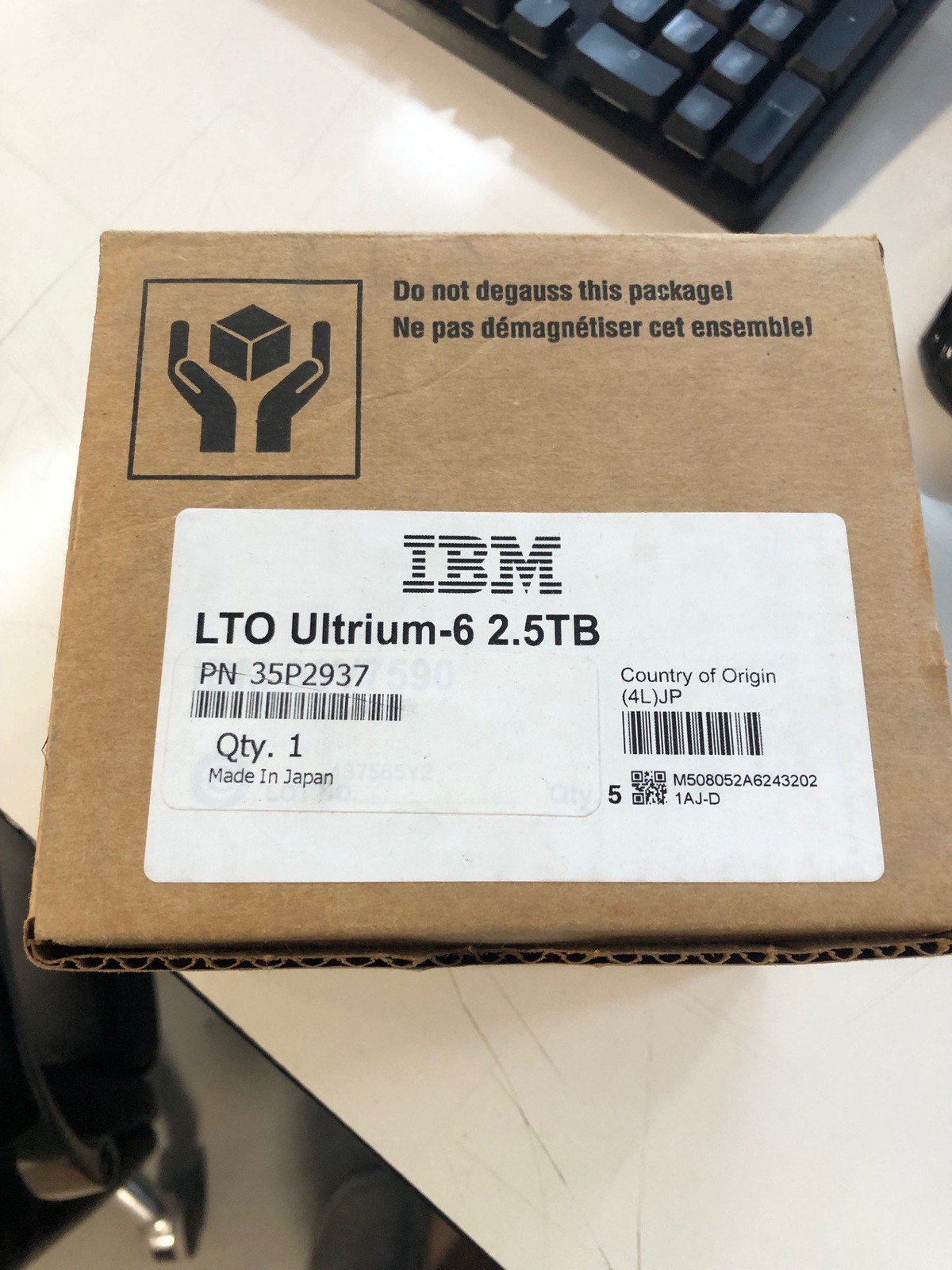 IBM 35P2937 5 pack of IBM 00V7590 LTO6 Data Tapes
