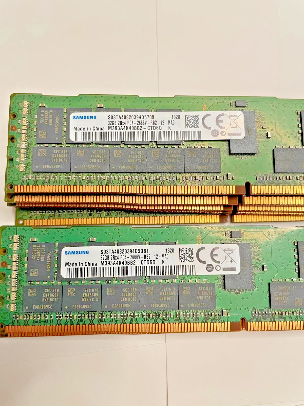 Samsung M393A4K40BB2-CTD 32GB 2Rx4 PC4-21300 DDR4-2666 Memory Module