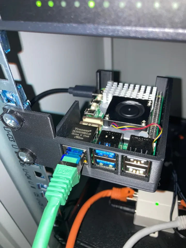 Raspberry Pi 5 Rack Mount 19-Inch Server Rack Bracket Holder RPi5 1U