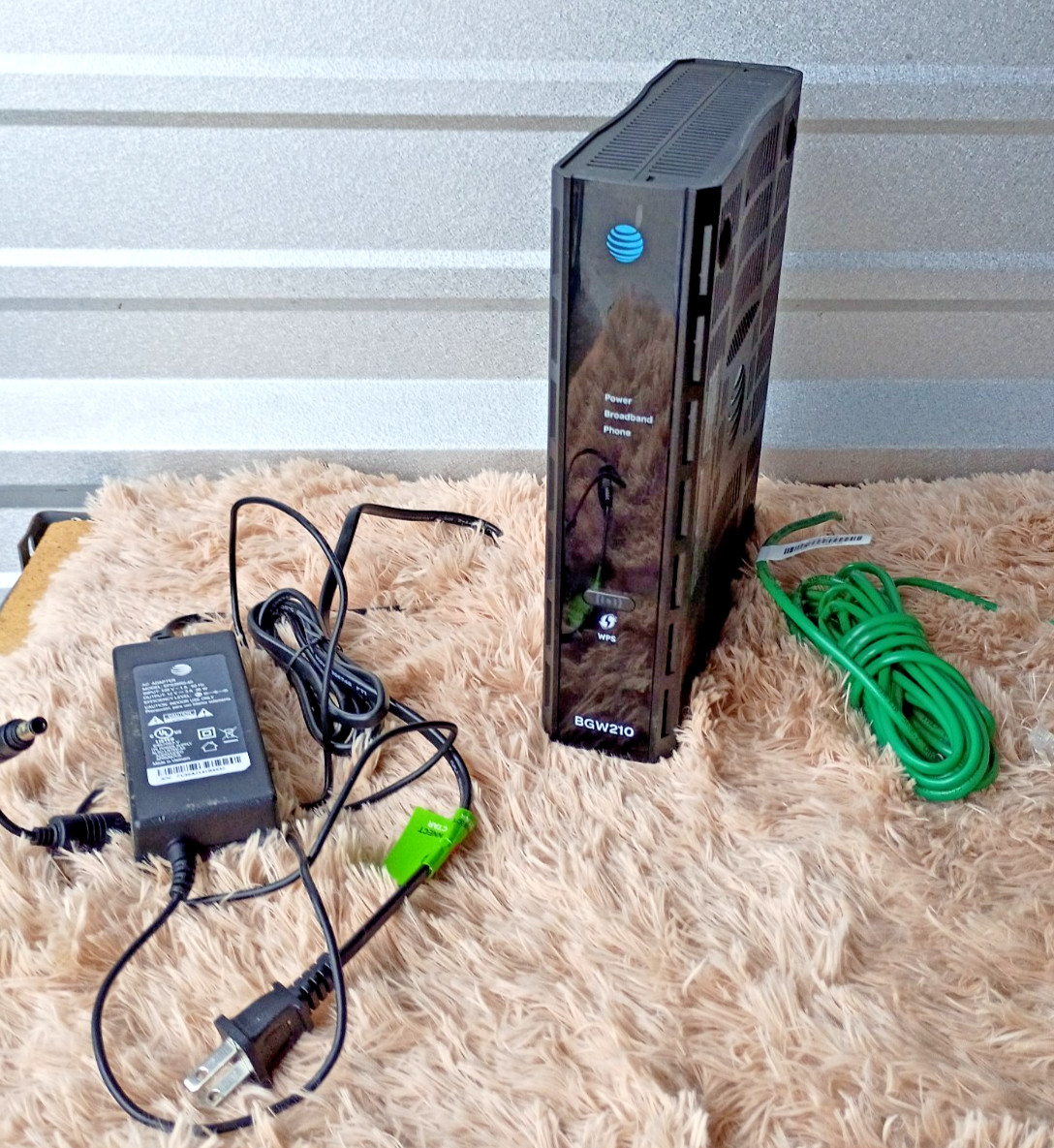 AT&T Arris BGW210-700 WiFi Gateway Modem Router w/ Power Adapter & Cables Tested