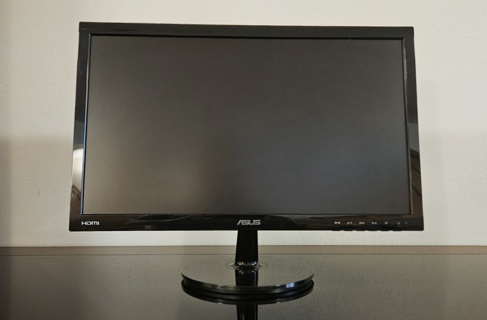 ASUS VS228H-P 21.5" Full HD Monitor (April 2015) - Black, Nice Condition (Used)