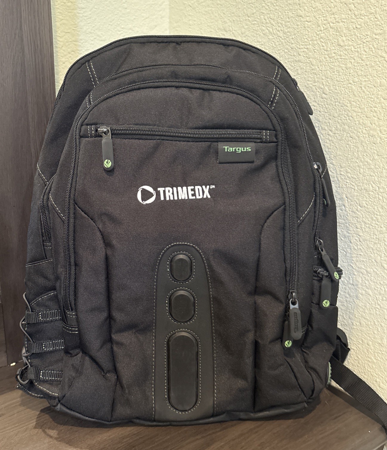 NEW Targus 15.6" Spruce EcoSmart 27L  Checkpoint Friendly Backpack- Trimedx logo