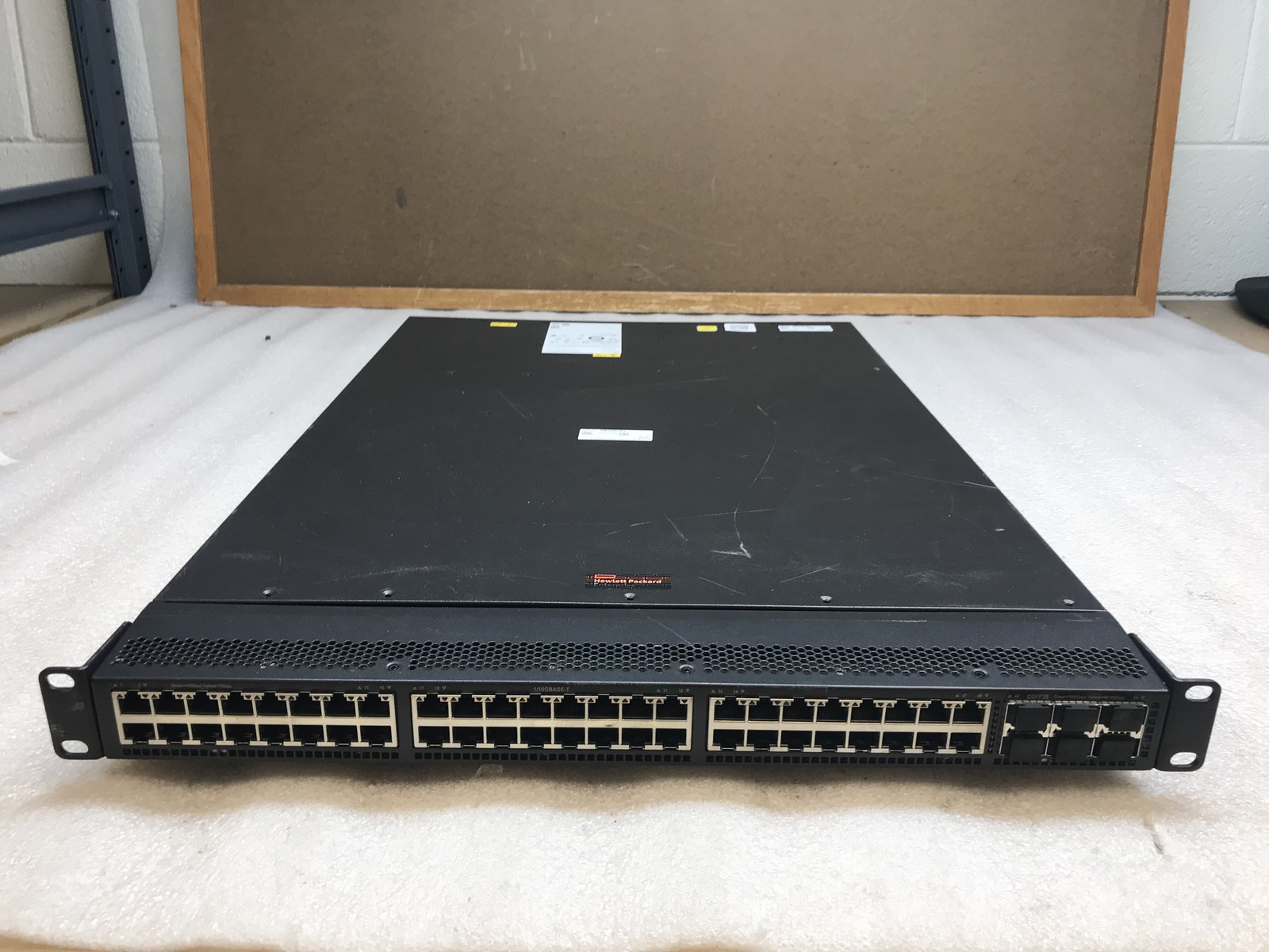 HP FlexFabric 5940 48XGT 6QSFP+ Switch 1x Psu with Rack Ears
