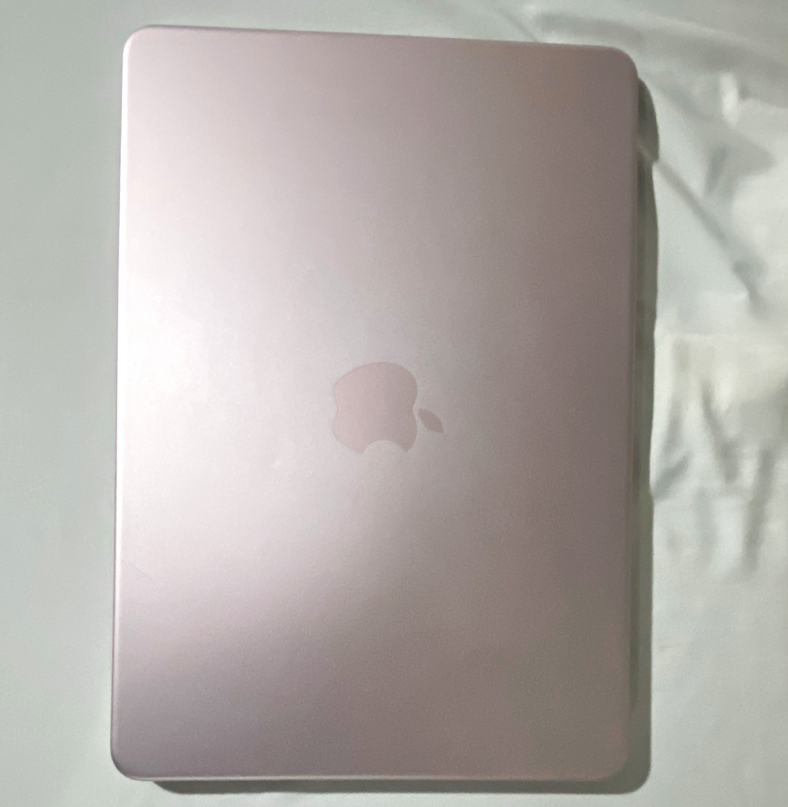 Apple MacBook 13” Rose Gold A3404