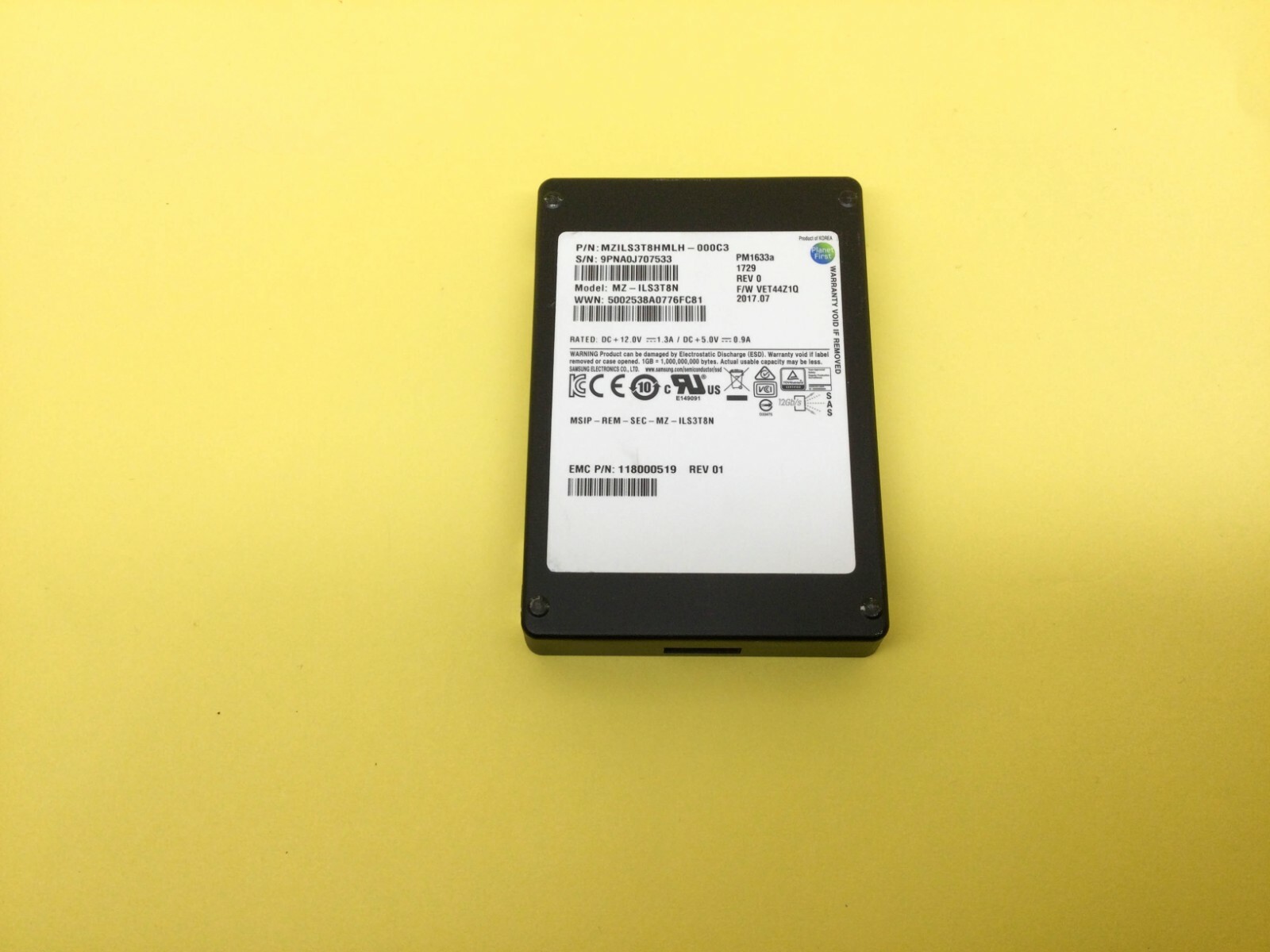 MZ-ILS3T8N SAMSUNG PM1633a 3.84TB SAS 12Gb/s 2.5'' SSD EMC 118000519