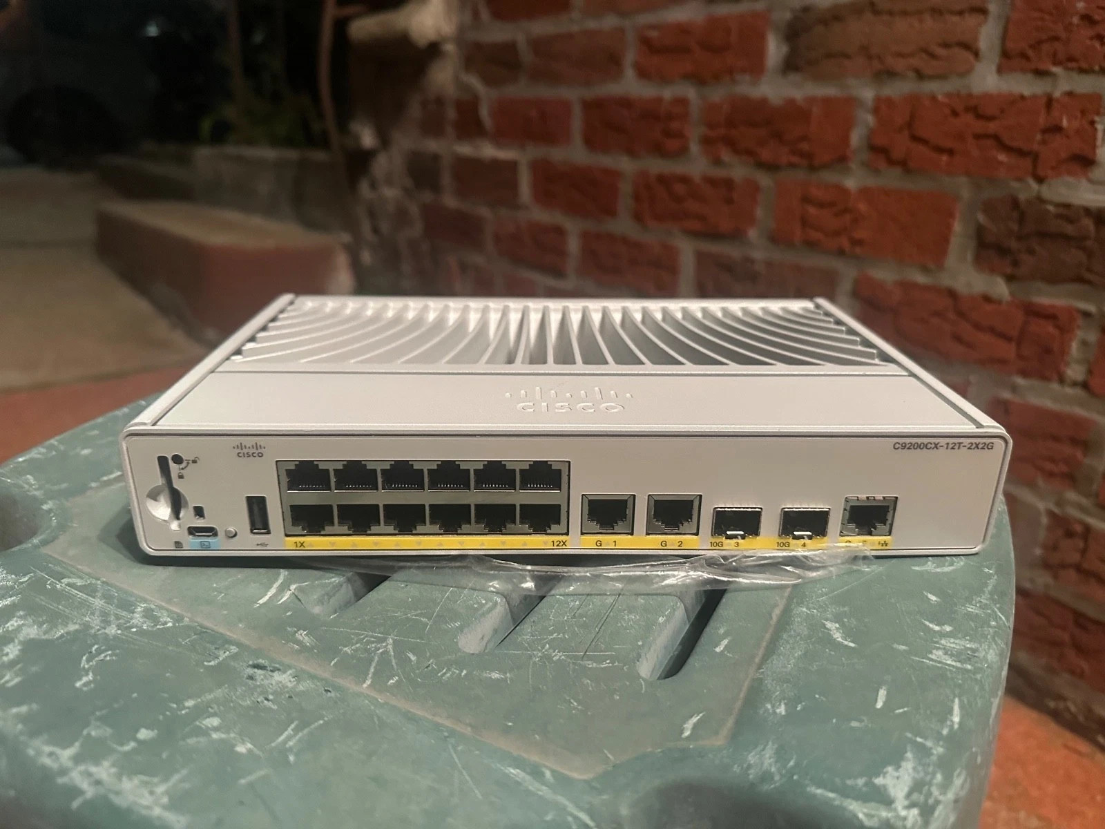 Cisco C9200CX-12T-2X2G-E 12-Port Gigabit Ethernet Network Switch