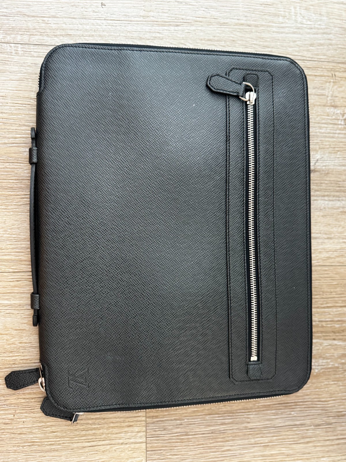 LOUIS VUITTON M32612 Black Canvas Leather Taige Vladmir Briefcase