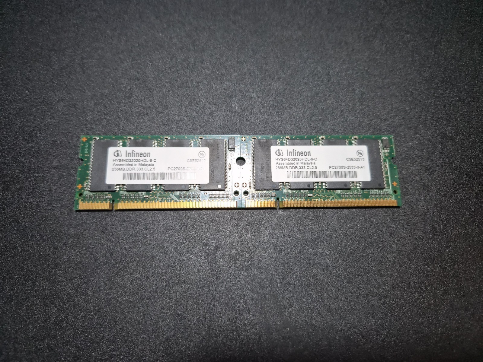 Infineon HYS64D32020HDL-6-C DDR1 256MB 333MHZ DDR DDR1 SODIMM RAM Module