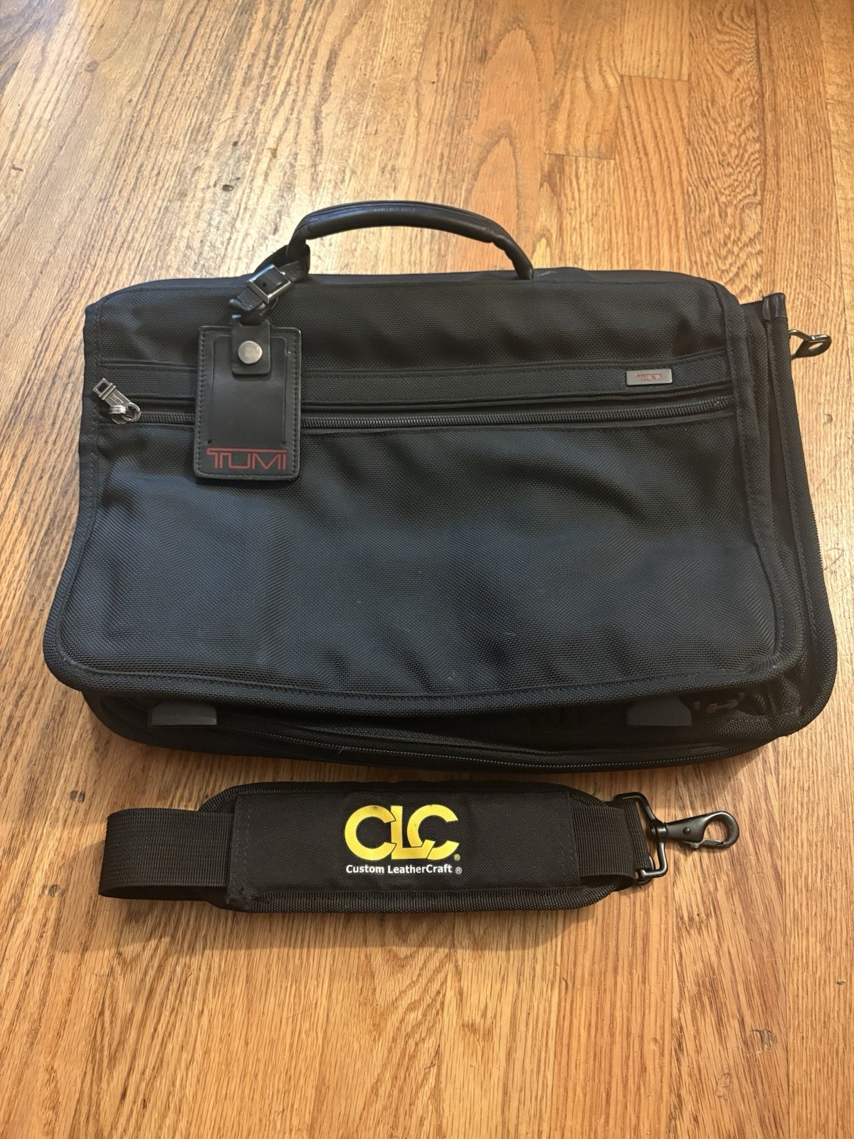 Tumi Alpha 26071D4 Expandable Nylon Briefcase Messenger Laptop Bag