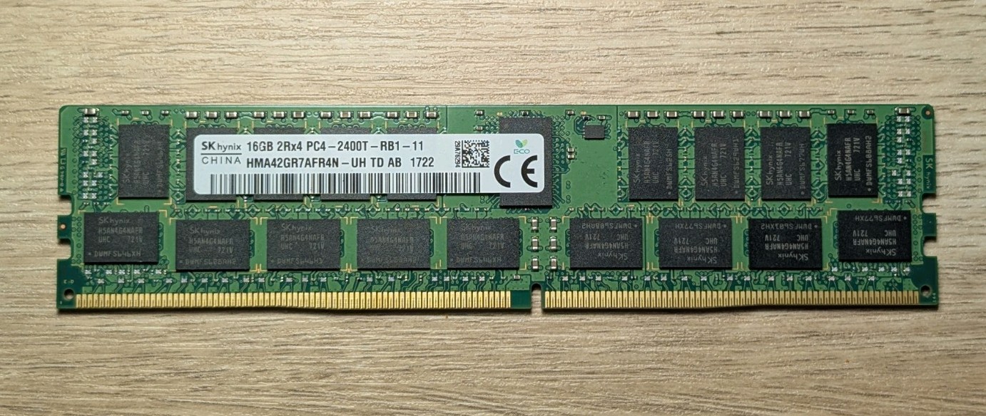 SK hynix HMA42GR7AFR4N-UH 16GB 2Rx4 PC4-2400T Server Memory 809081-081