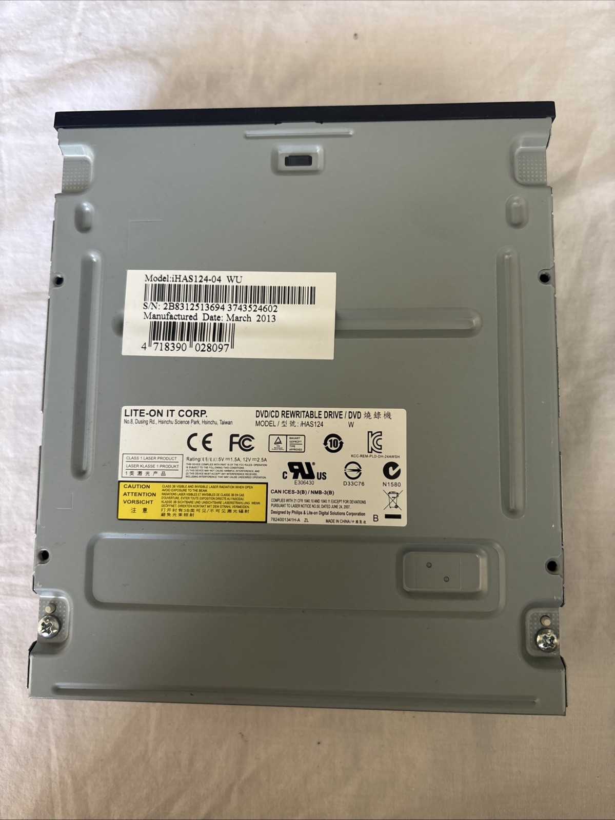 LITE-ON IT CORP iHAS124-04 WU DVD/CD Rewritable Drive - Black -  