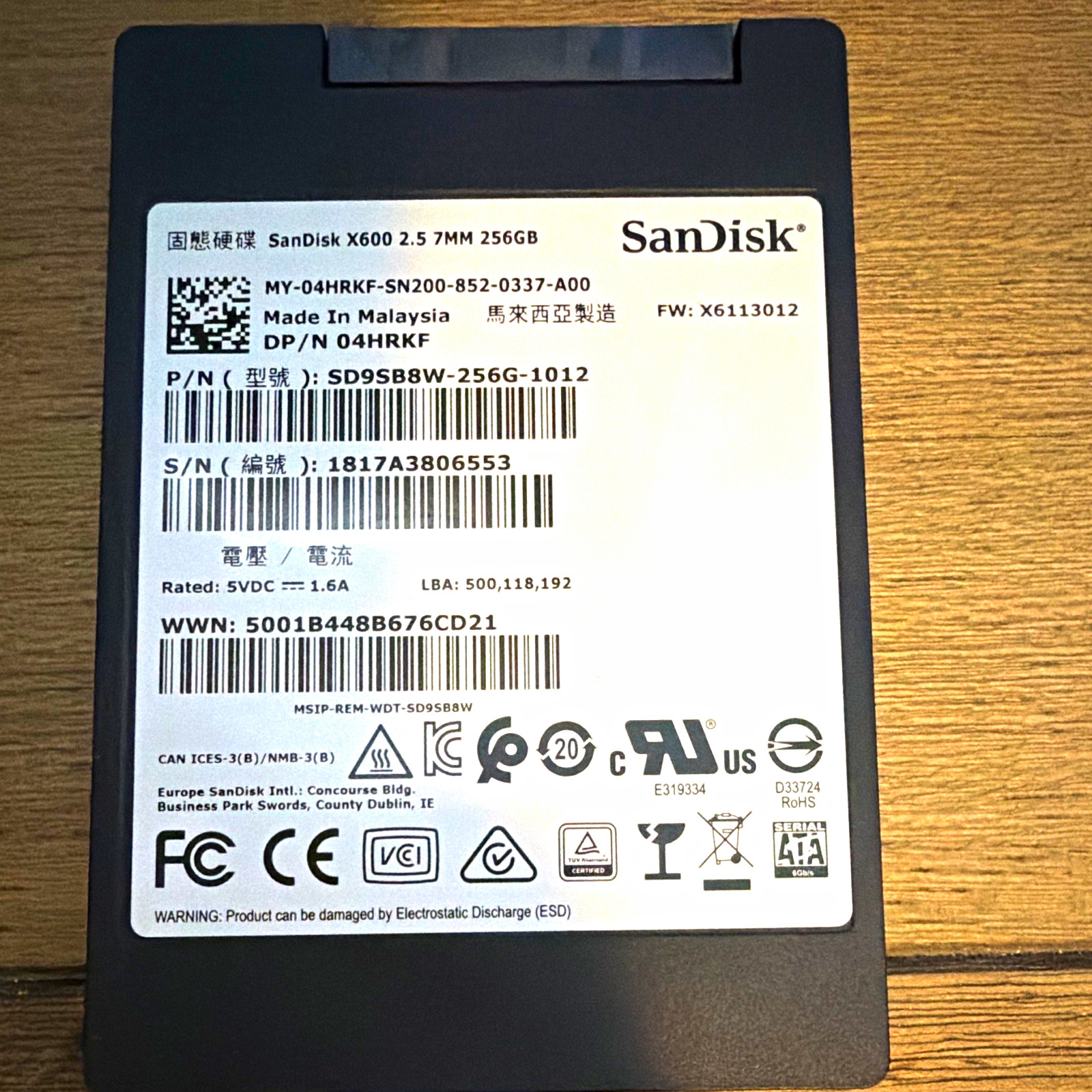 SanDisk X600 256GB 2.5in 7mm SATA III Internal SSD Black SD9SB8W-256G-1012