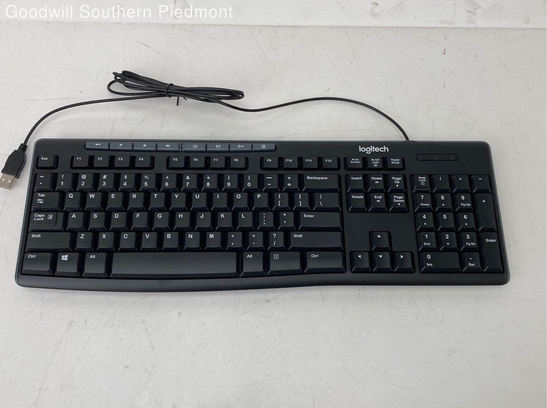 Logitech MK200 Media Wired Keyboard and Mouse Combo - Open Box