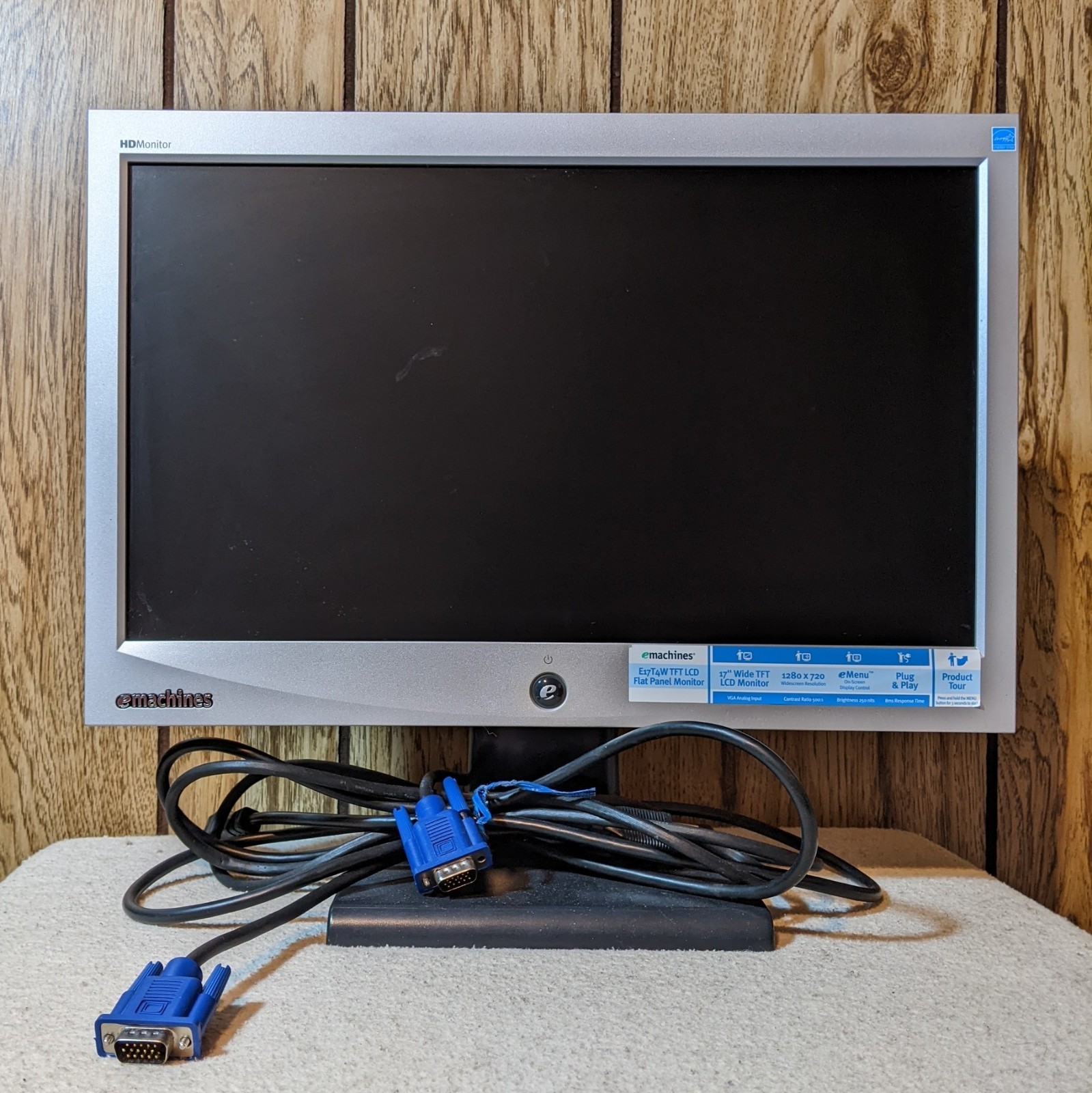 eMachines Silver / Gray E17T4 TFT LCD VGA Monitor 17" w/ Cables - USED, WORKING