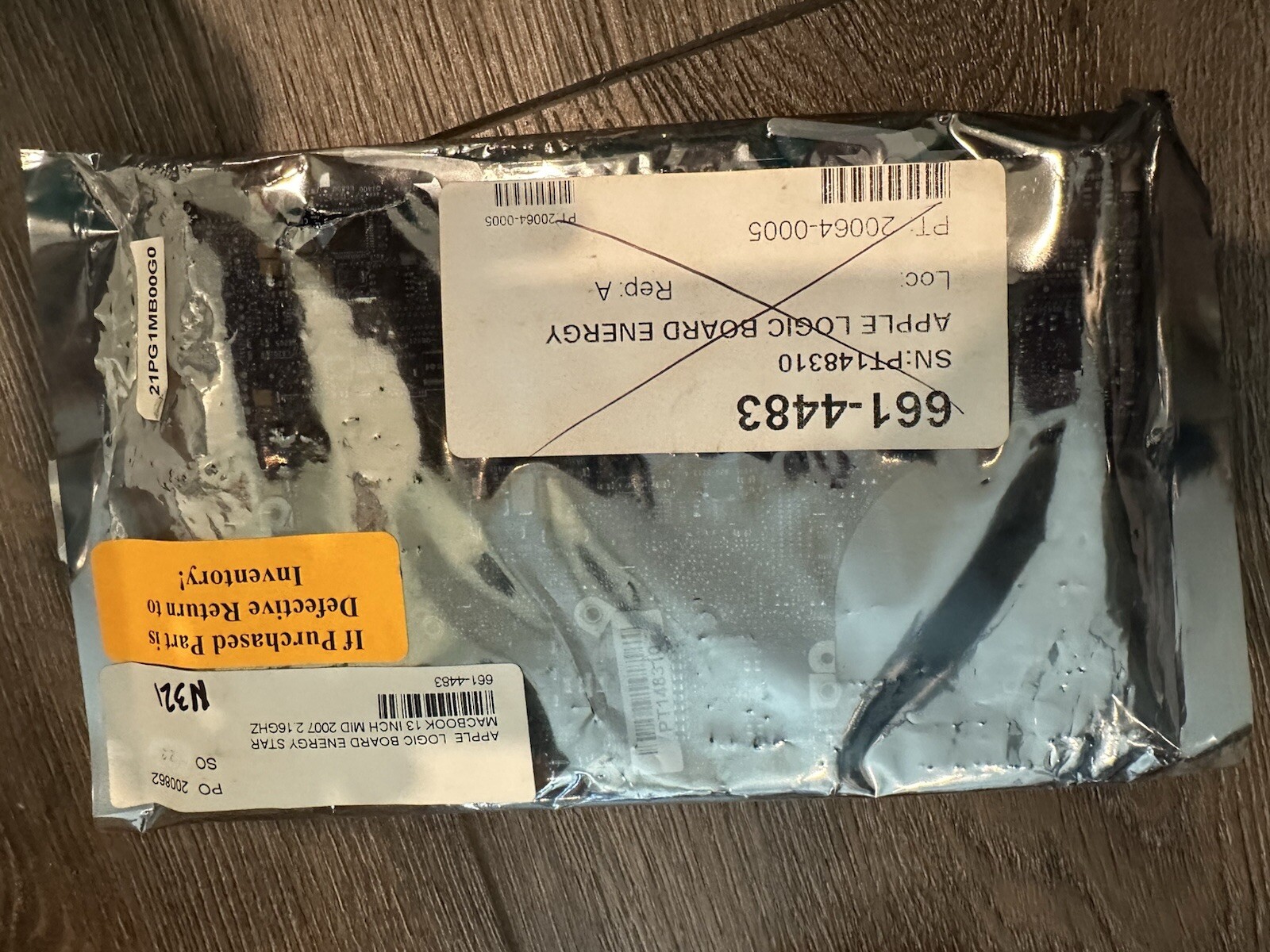 Apple Logic Board Energy Star Mac Book 13” Mid 2007 2.16GHz 