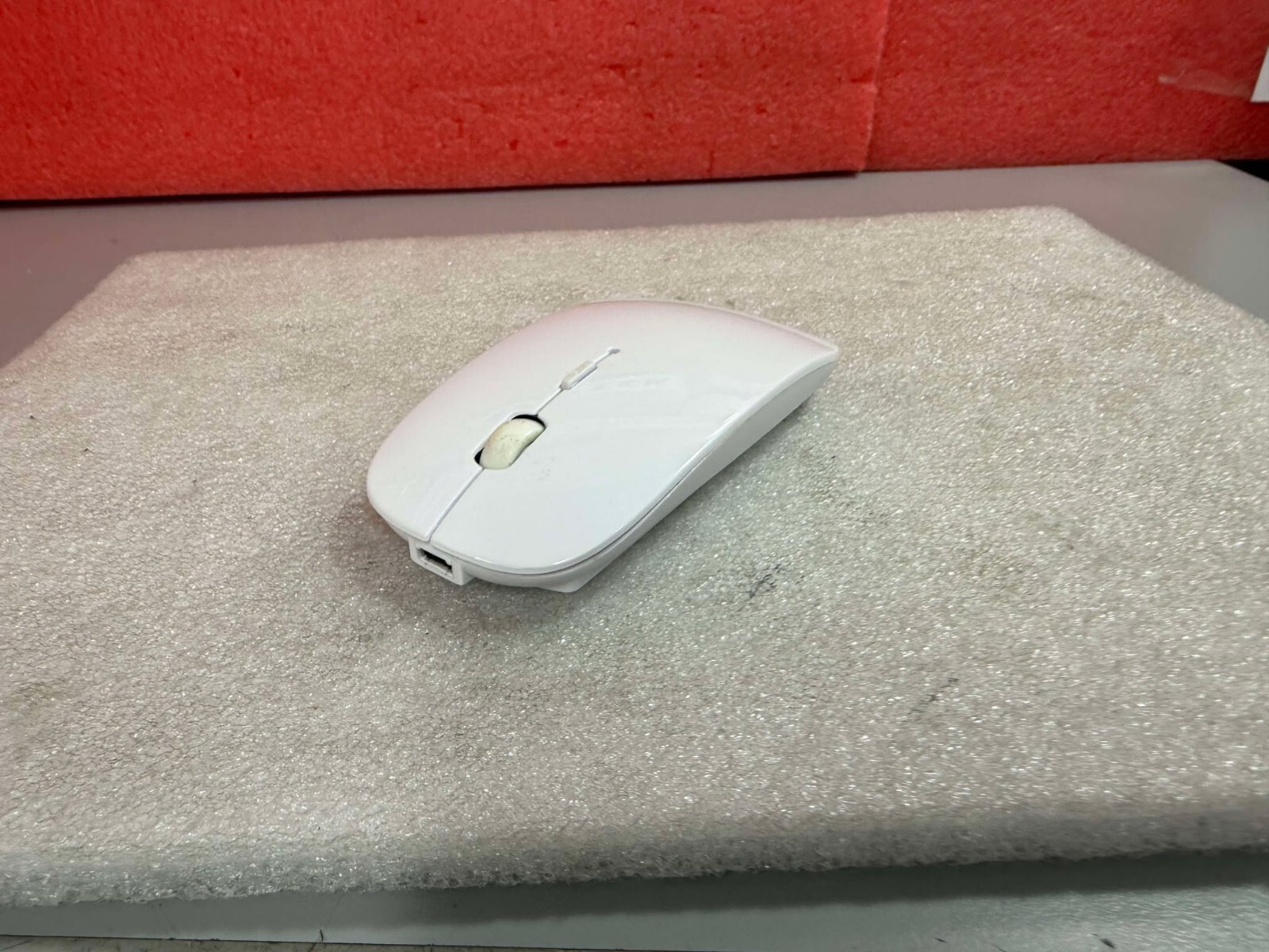 E68 Wireless Mouse Dual Mode USB Bluetooth Rechargeable Slim Optical Mac Windows