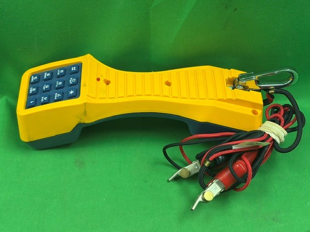 Fluke Networks TS19 Telephone Lineman Test Set Butt Set w/ Leads (F40053087)