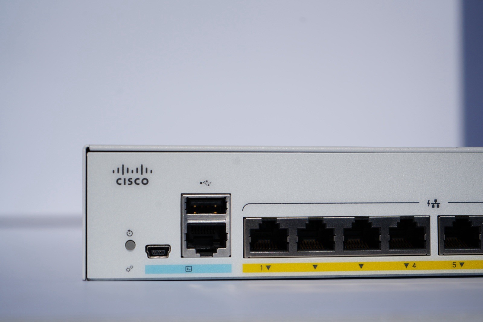 Cisco Refresh  CBS350-8FP-2G 8 Port PoE Smart Eligible Switch- US SELLER