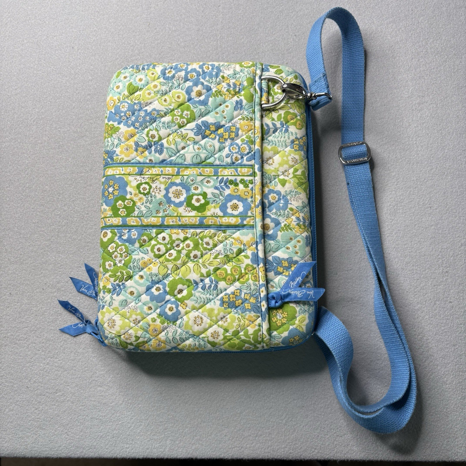 Vera Bradley English Meadow Quilted Tablet/Ipad Protective Travel Case
