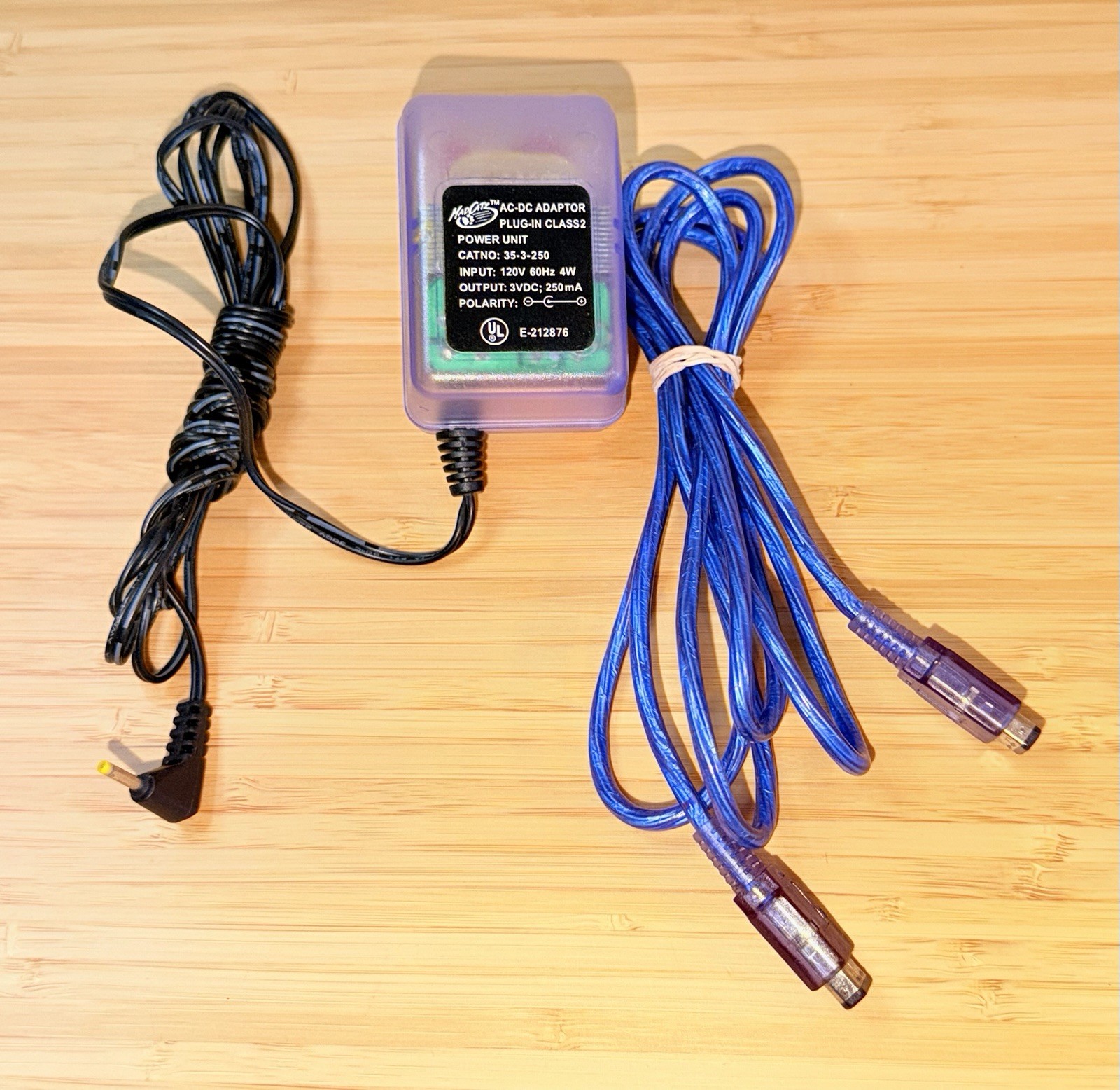 Mad Catz Nintendo GameBoy Color GBC Pocket GBP AC Adapter & GameBoy Link Cable.