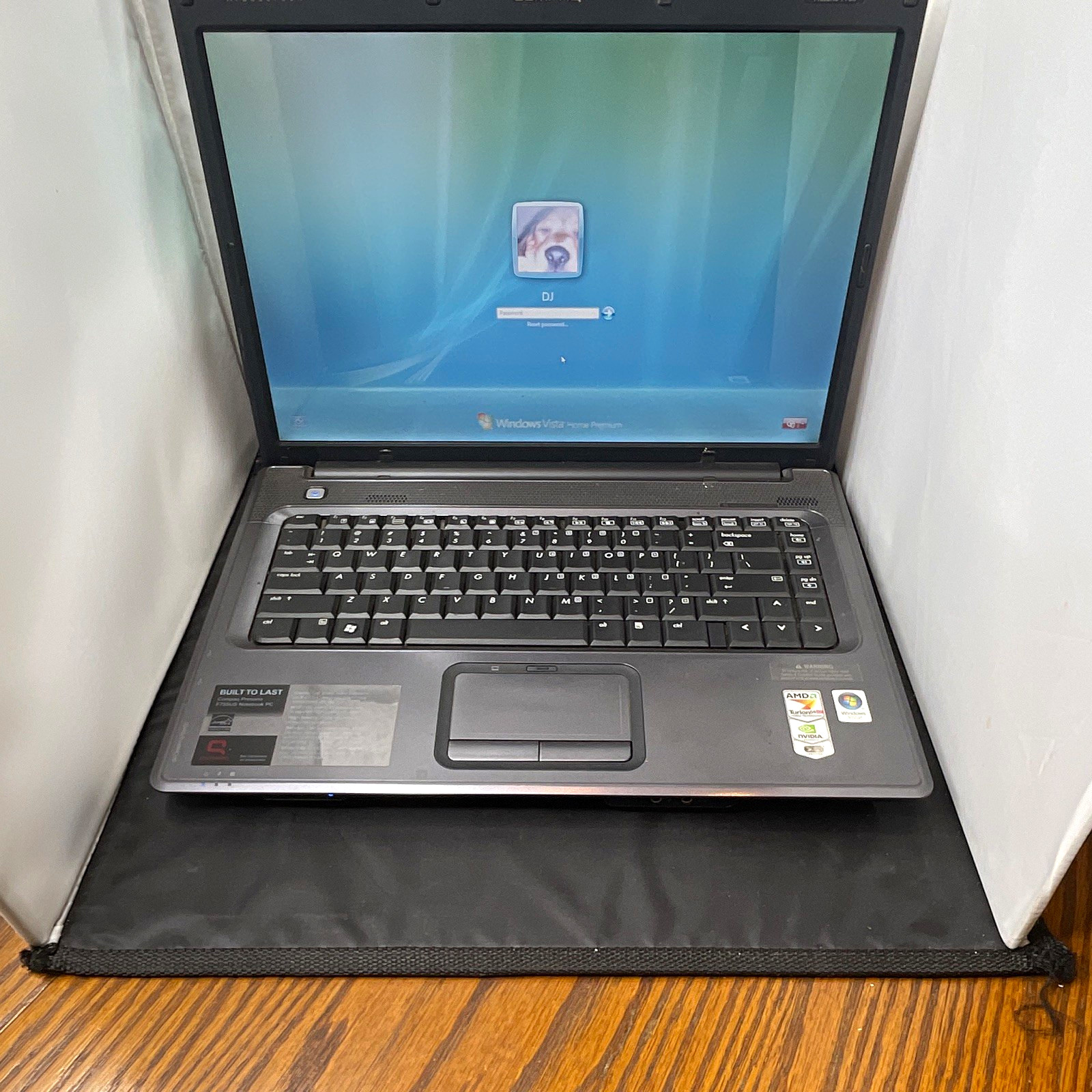 HP Compaq Presario F755US 15.4in Turion 64 X2 2GB 160GB Vista GeForce