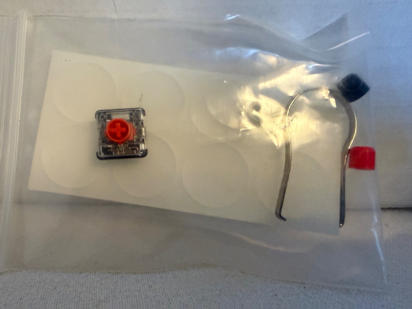 GATERON KS-33 Low Profile Silent 2.0 Mechanical Switche -Red