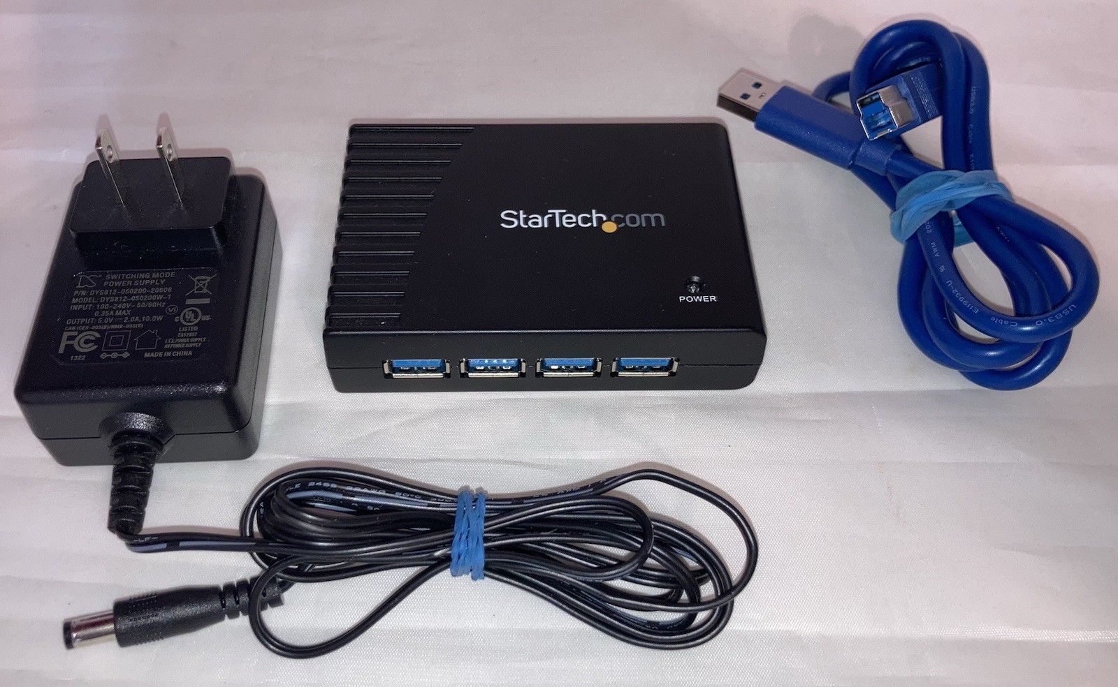 StarTech ST4300USB3 4-Port SuperSpeed USB 3.0 Hub - Black With Power Supply 