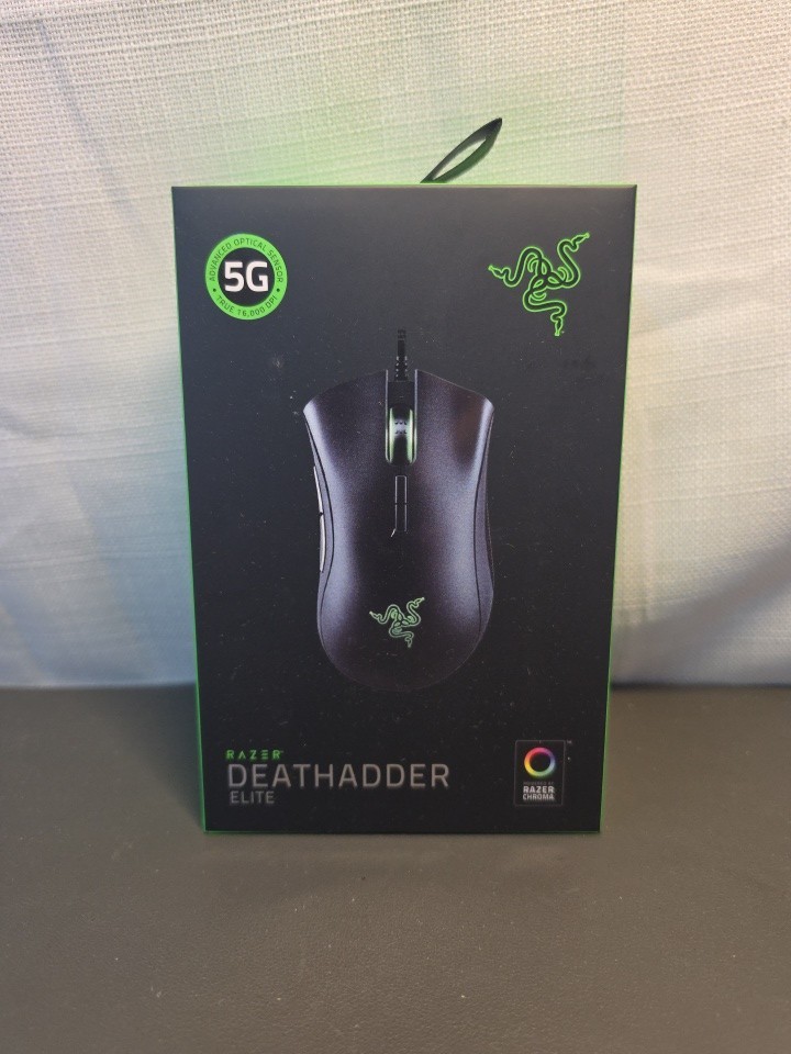 New Sealed Razer DeathAdder Elite Gaming Mouse Black RGB Lighting Optical Sensor