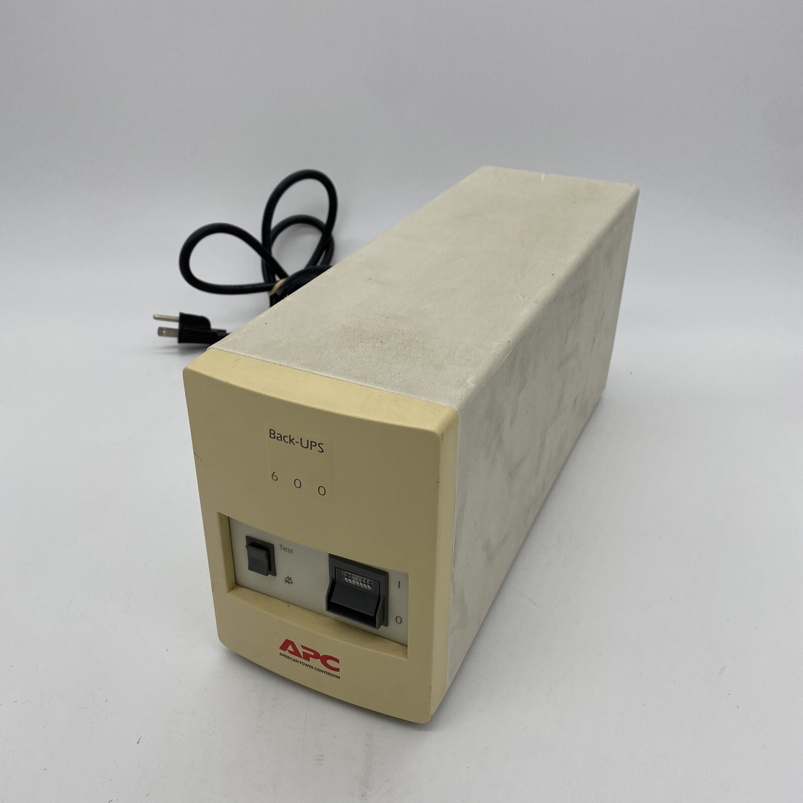 Vintage APC Back-UPS 600 120V-60Hz Battery Back UPS LR63938 (Parts Only)