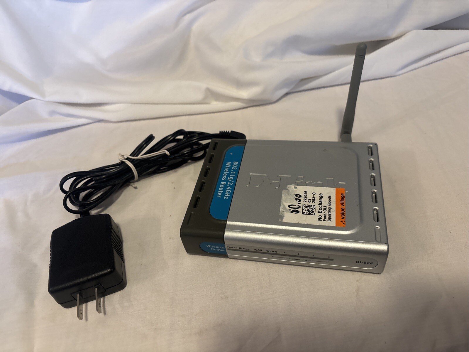 D-Link DI-524 802.11g 2.4 GHz Wireless Router Untested Fast Shipping Buy Here