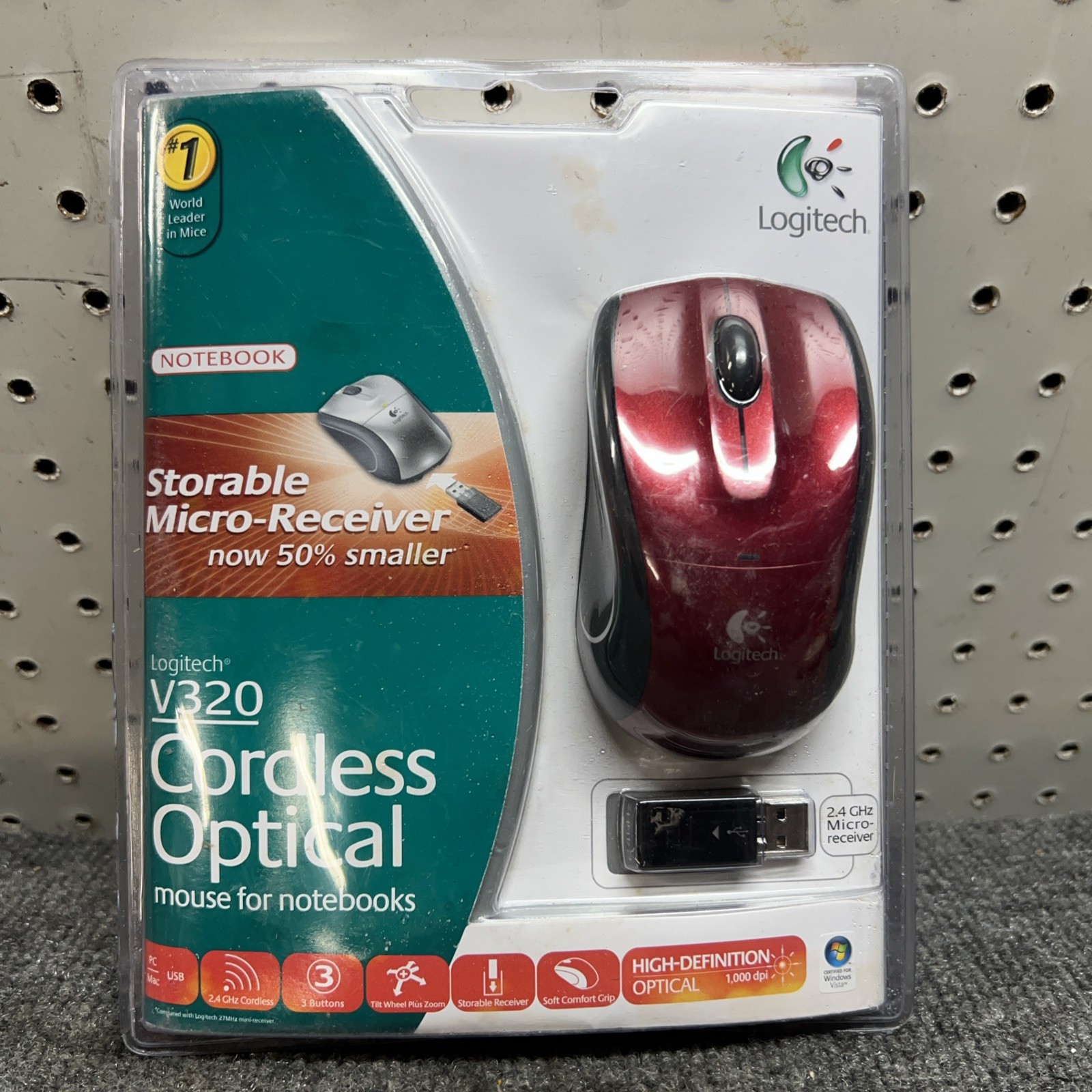 Logitech V320 red cordless optical mouse for notebooks new sealed ergonomic