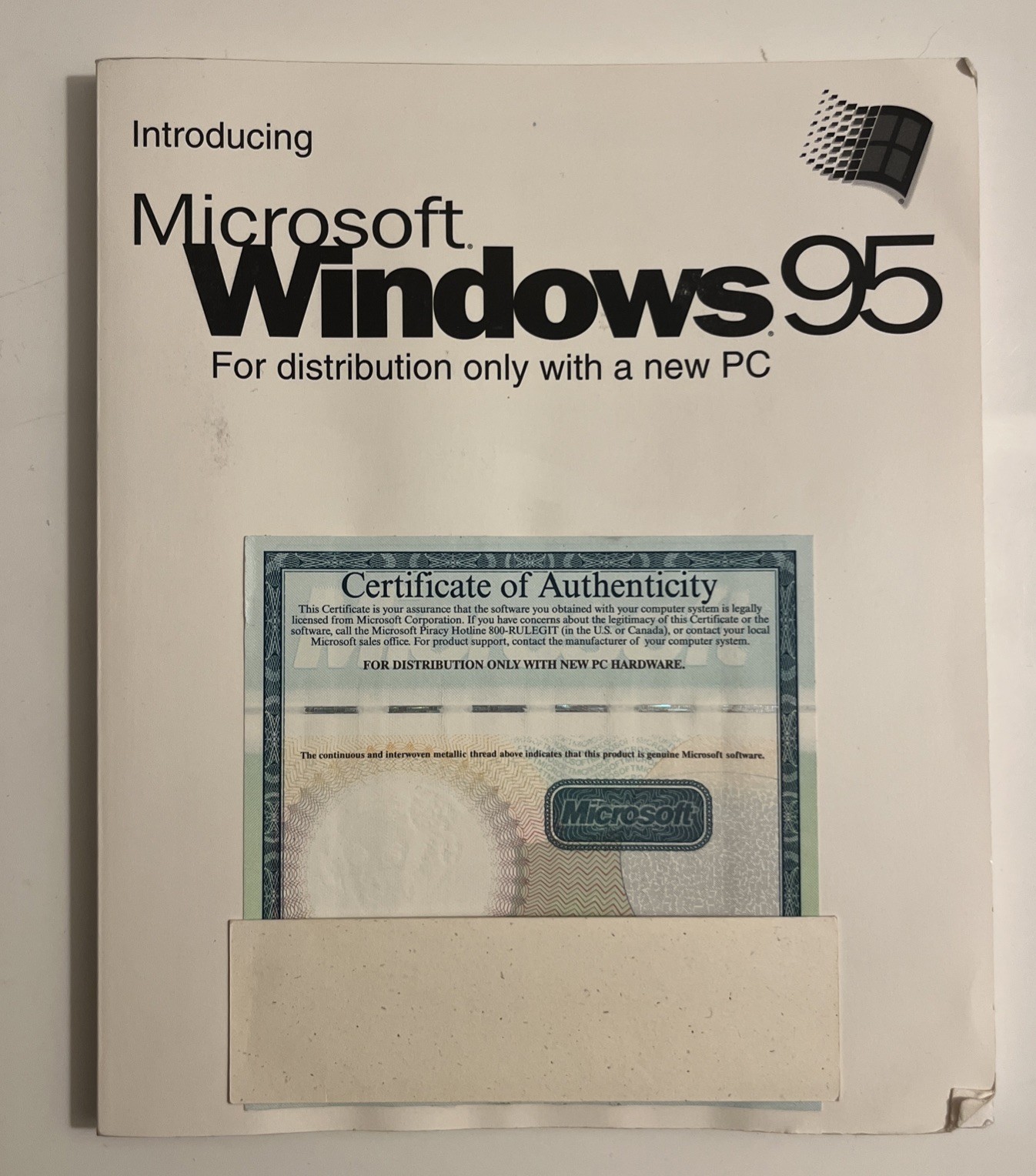 Introducing Microsoft Windows 95 Manual w/ Product Key Certificate