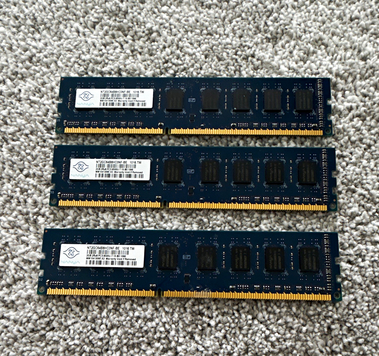 Nanya 6GB (3x2GB) DDR3 PC2-8500U 1066MHz 240-Pin DIMM NT2GC64B8HCONF-BE
