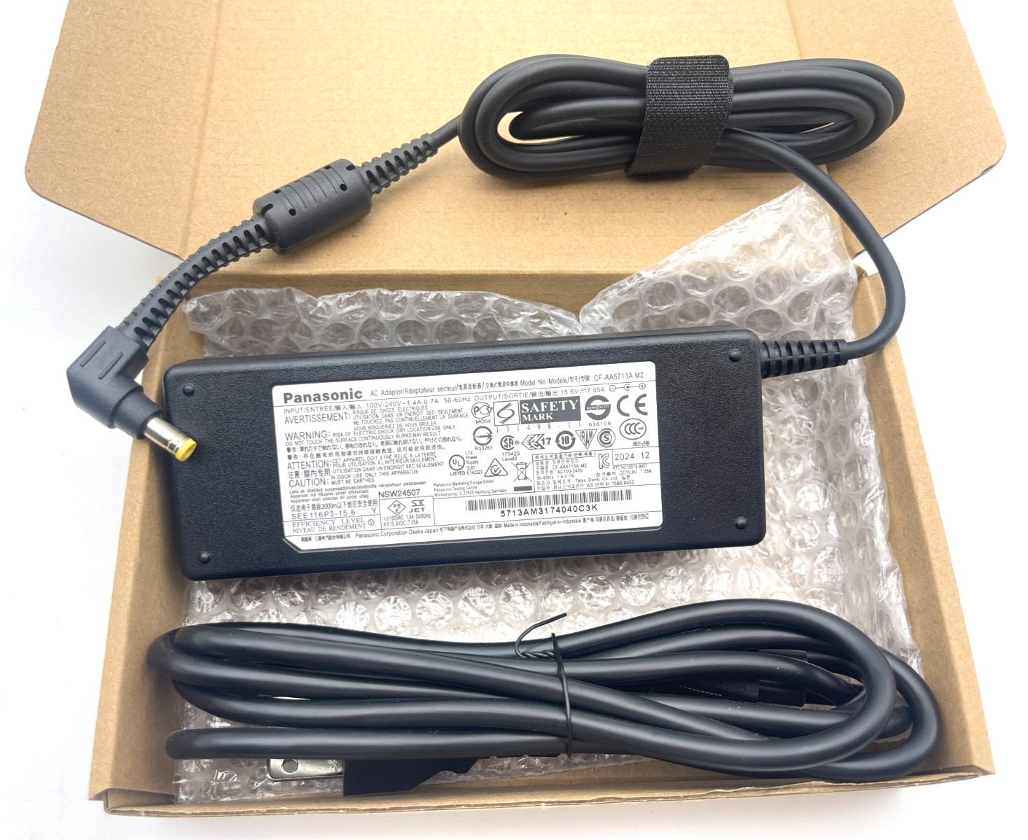 Genuine CF-AA5713A M2 Charger For Panasonic Toughbook CF-31 CF-53 CF-52 CF-19