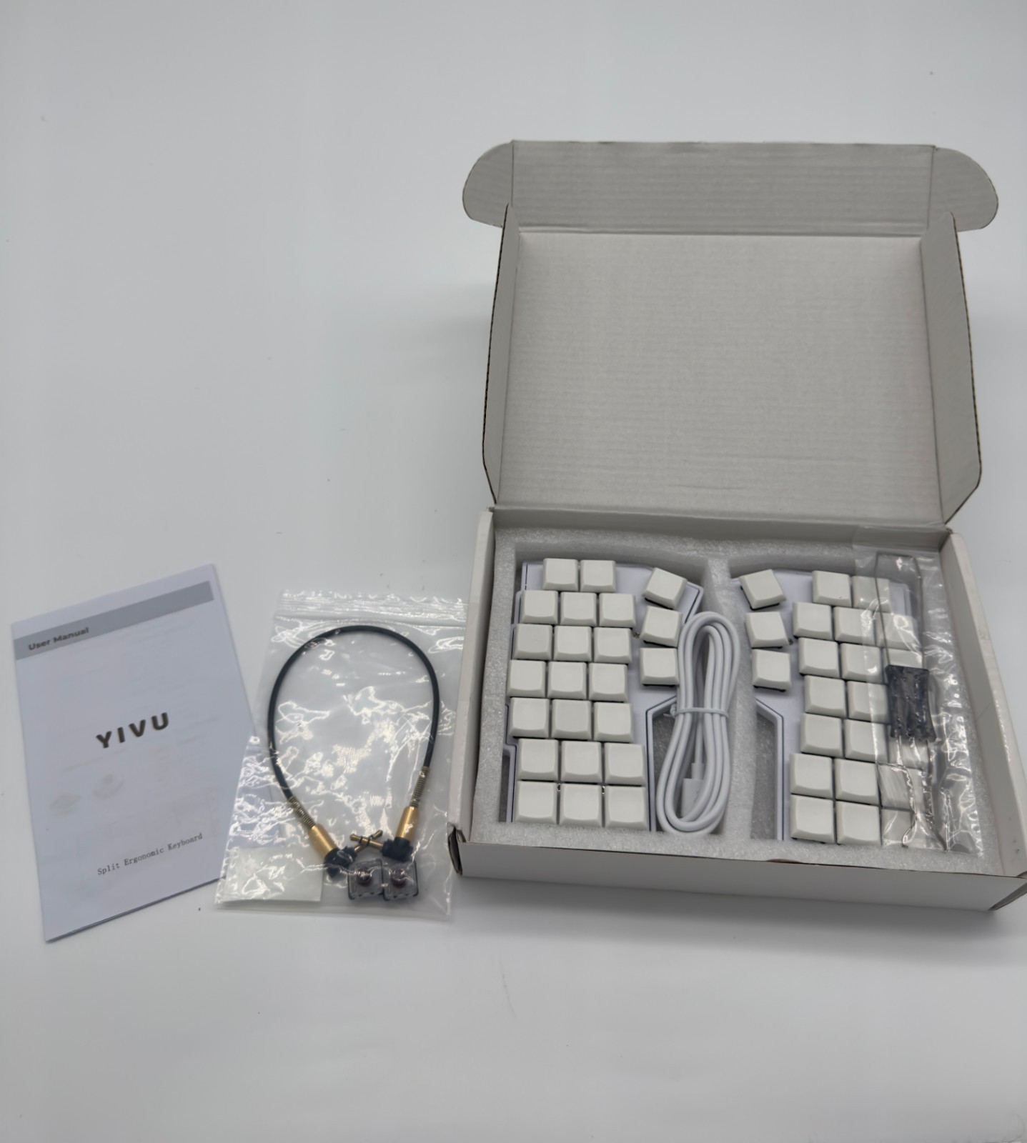 YIVU Corne LP Split Ergonomic Mechanical Keyboard 40% RGB VIAL Hot Swap White