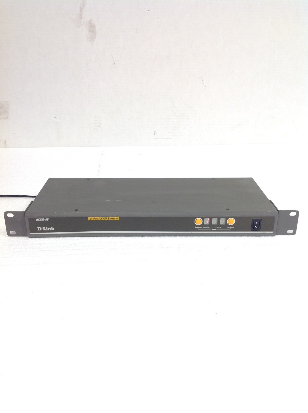 D-Link DKVM-8E 8‑Port Keyboard‑Video‑Mouse KVM VGA Switch, No AC, 