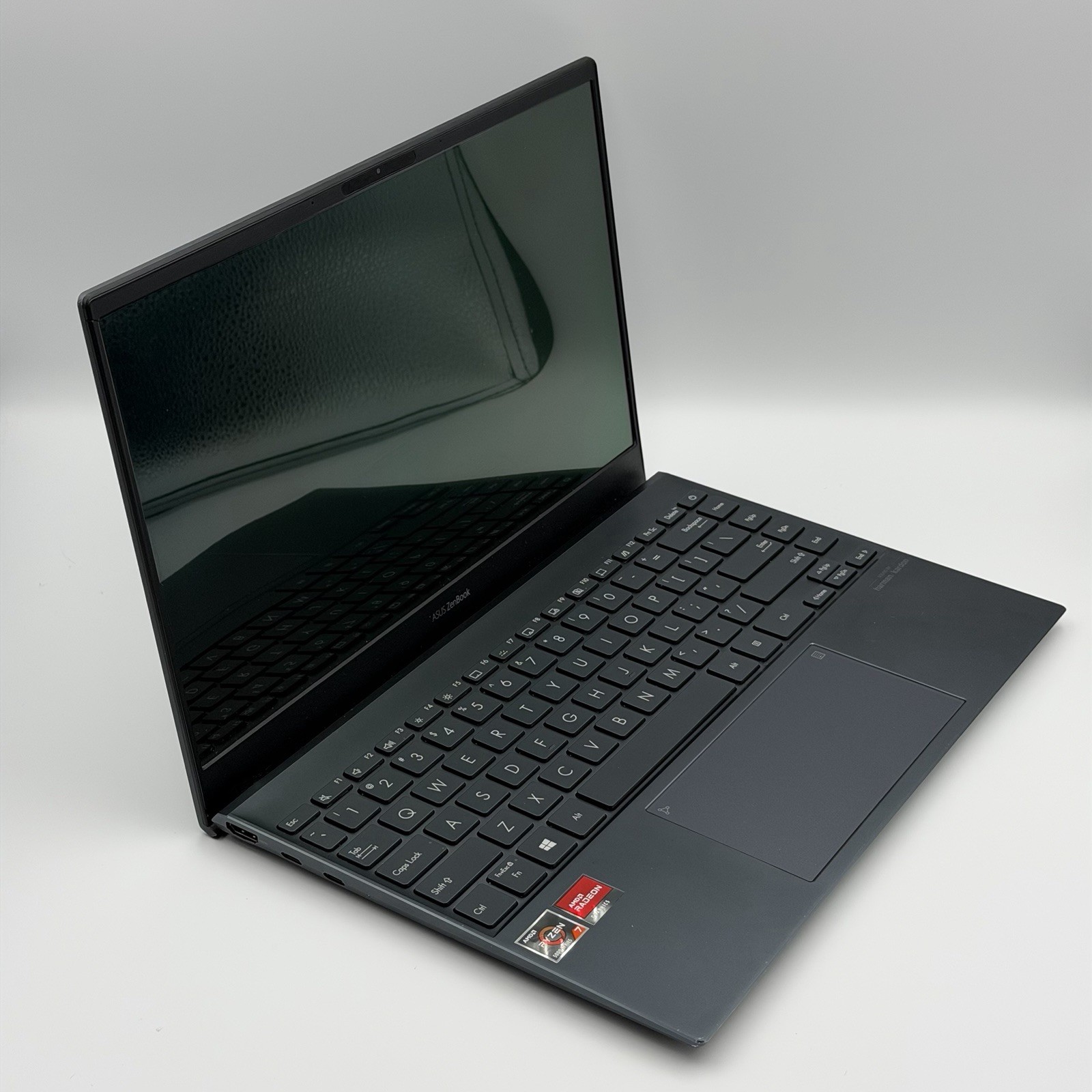 ASUS ZenBook 13 Laptop 13.3 " i7-1165G7 FOR PARTS