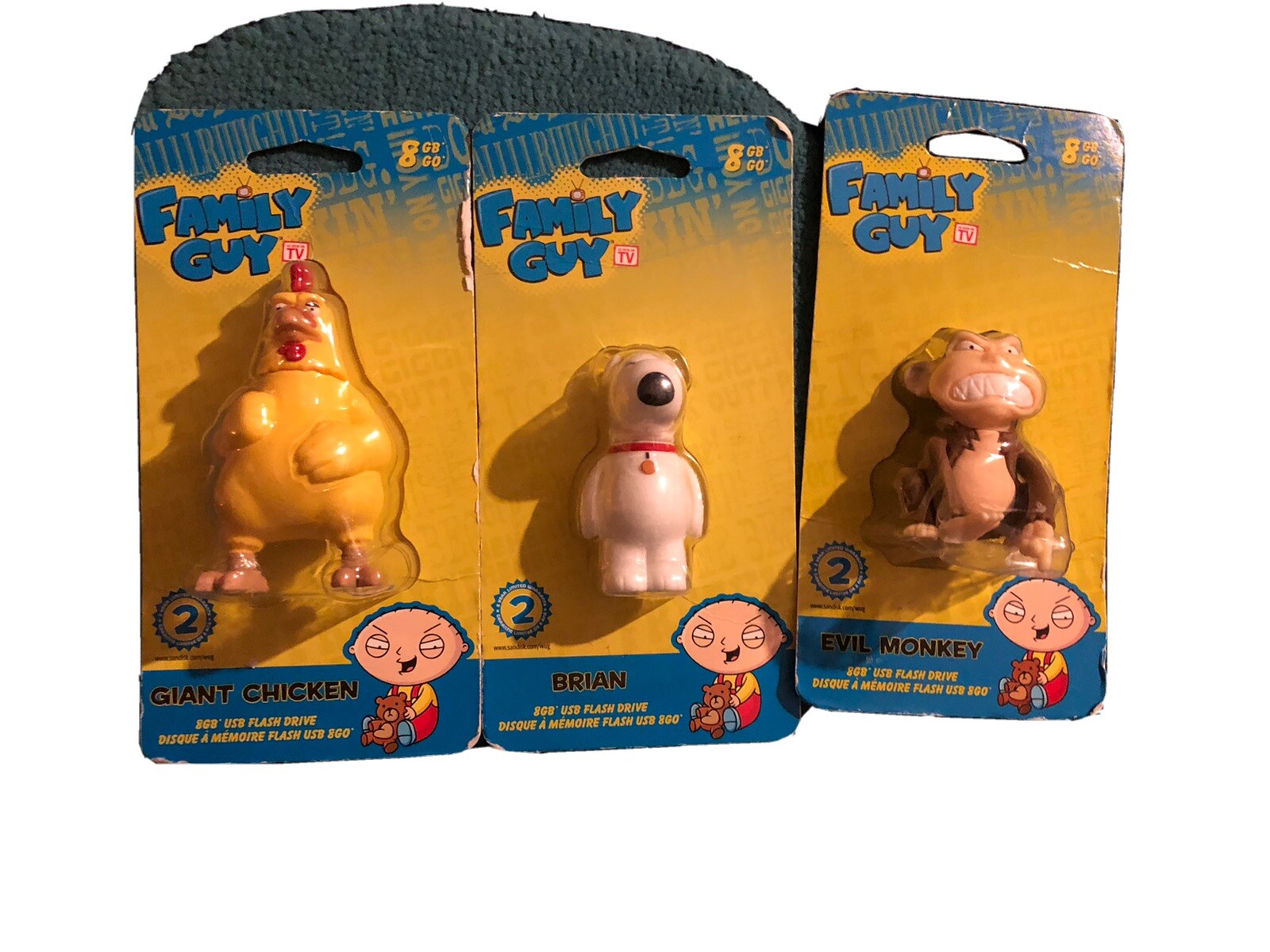 Lot Of 3, Family Guy 8 GB USB Giant Chicken, Evil Money & Brain 8GB USB (New)